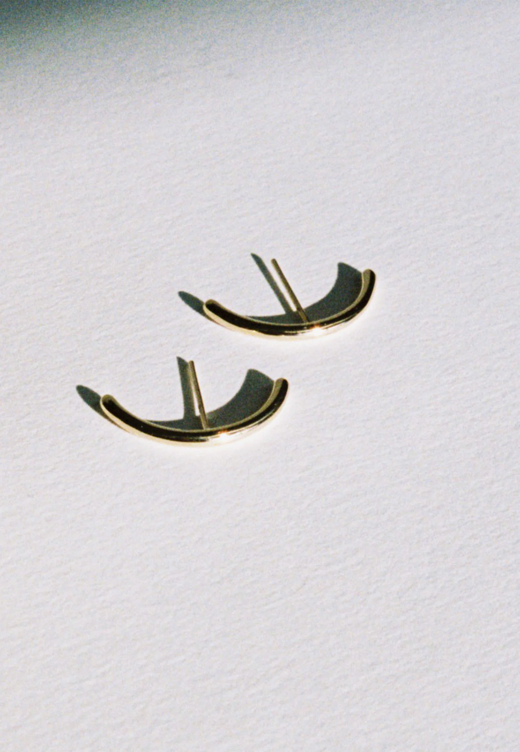 Atmos Earrings Small - Gold Plated - Image 4