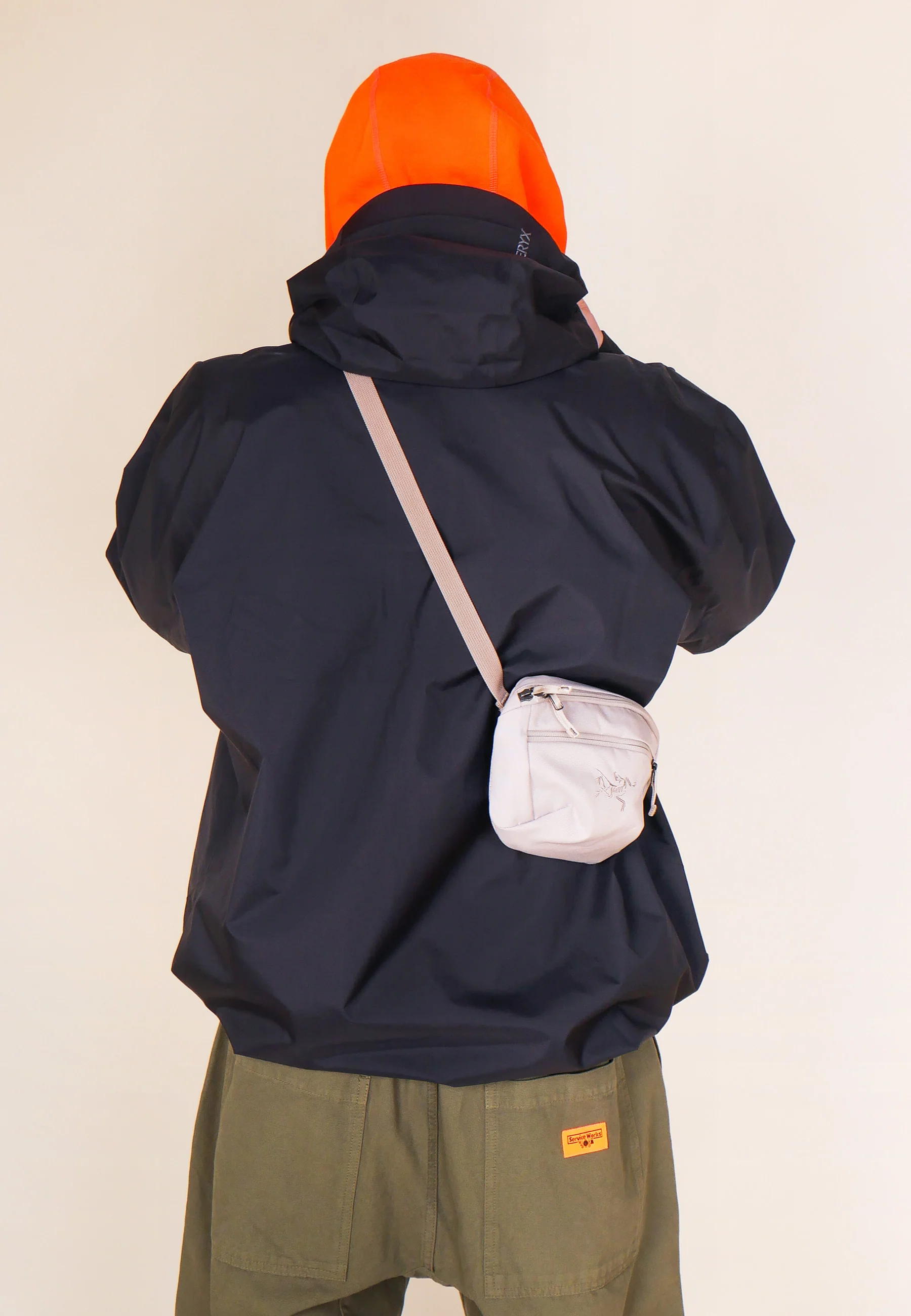 Beta Jacket - Black - Image 9