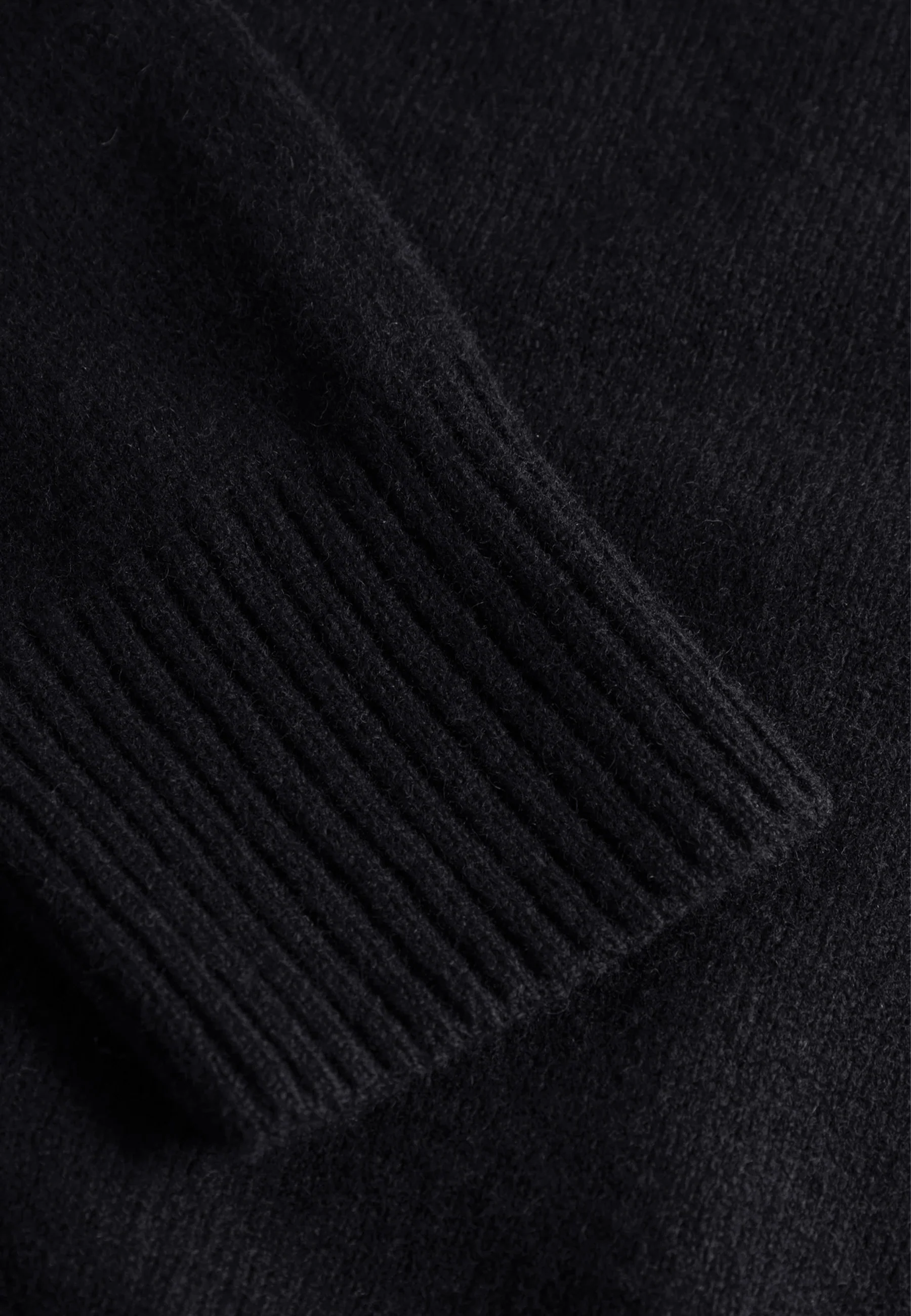 Standard Merino Lambswool Sweater - Black - Image 6
